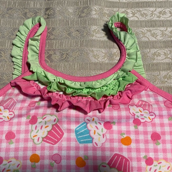 Cupcakes and cherries nightgown - Picture 2 of 5